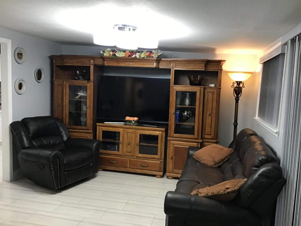 Mary'S Luxury House Βίλα Τάμπα Εξωτερικό φωτογραφία